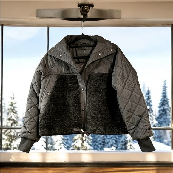 Blank NYC Crop Bomber Jacket Size Small Excellent Condition. - Picture 9 of 9